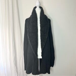 Banana Republic size, medium, soft and cozy cardigan sweater gray